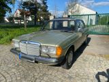 Mercedes-Benz Mercedes Benz 230 E Automatik Oldtimer W123 - Mercedes-Benz 230: W123 230e