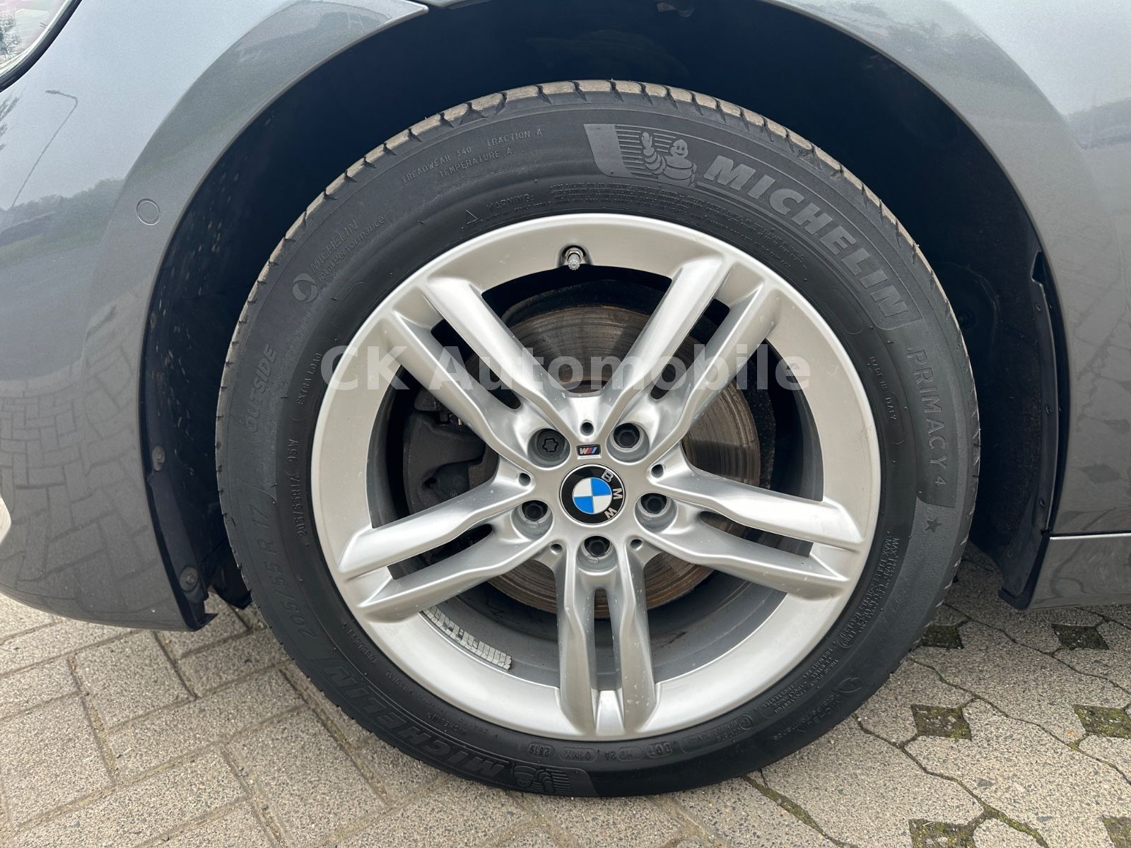 Fahrzeugabbildung BMW 218dxDrive Active Tourer M-Sport/Shadow-Line/LED