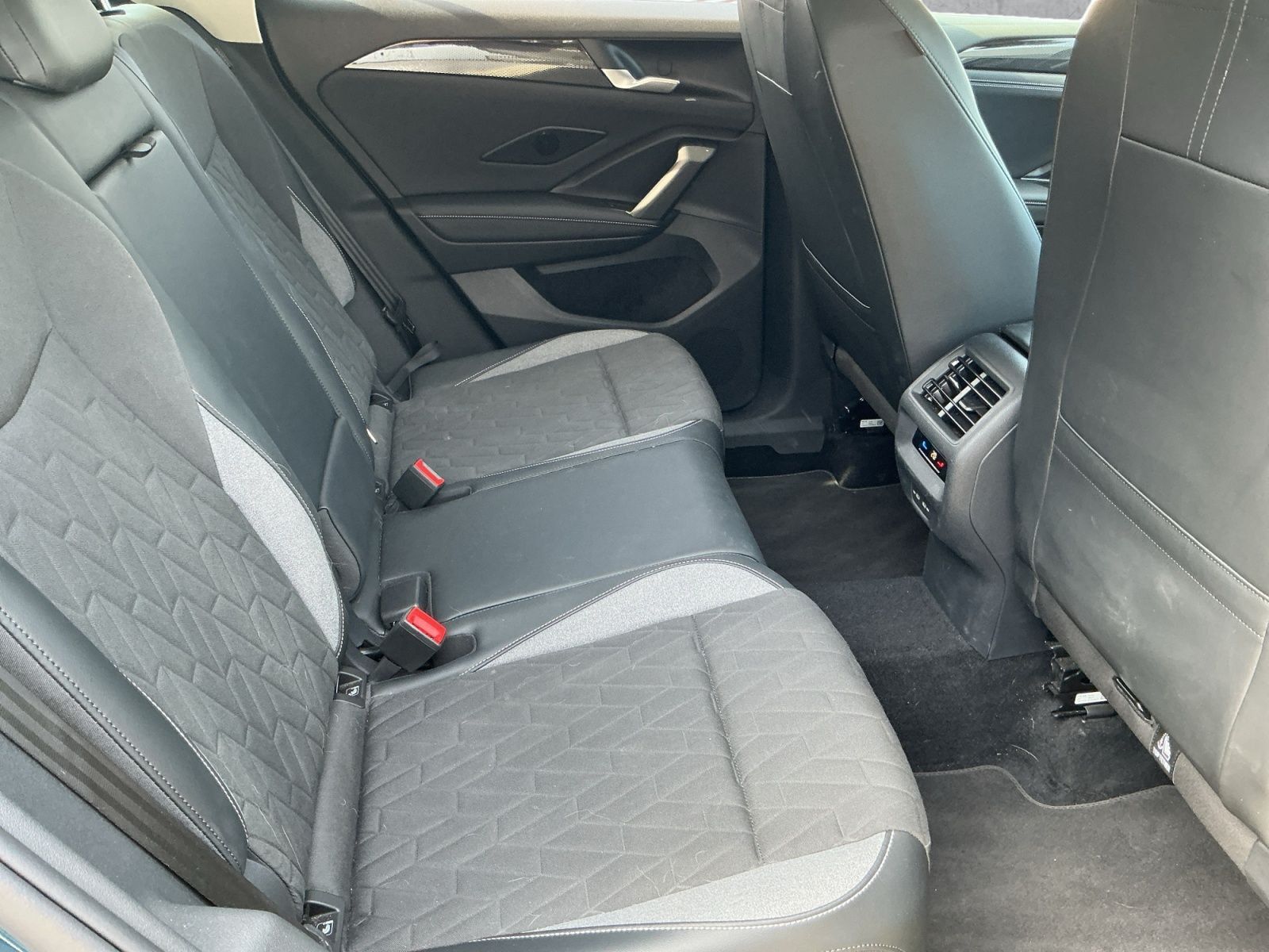 Volkswagen Tiguan - Bild 16