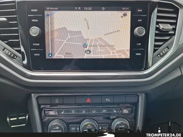 Fahrzeugabbildung Volkswagen T-Roc Sport  2.0 TSI DSG 4Motion Navi AHK R-Line