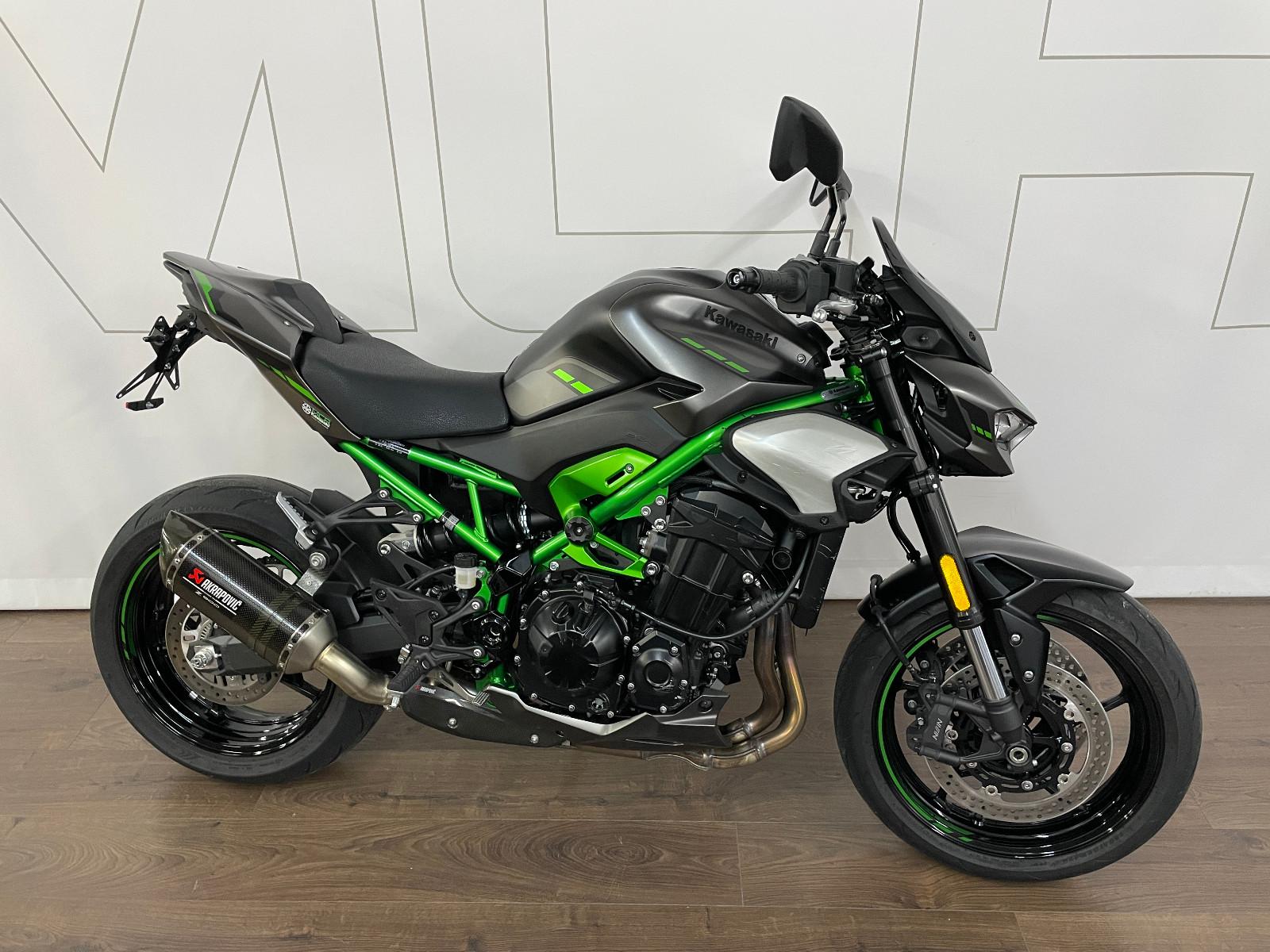 Kawasaki Z 900 Performance - kurzes Heck mit Mini Blinker