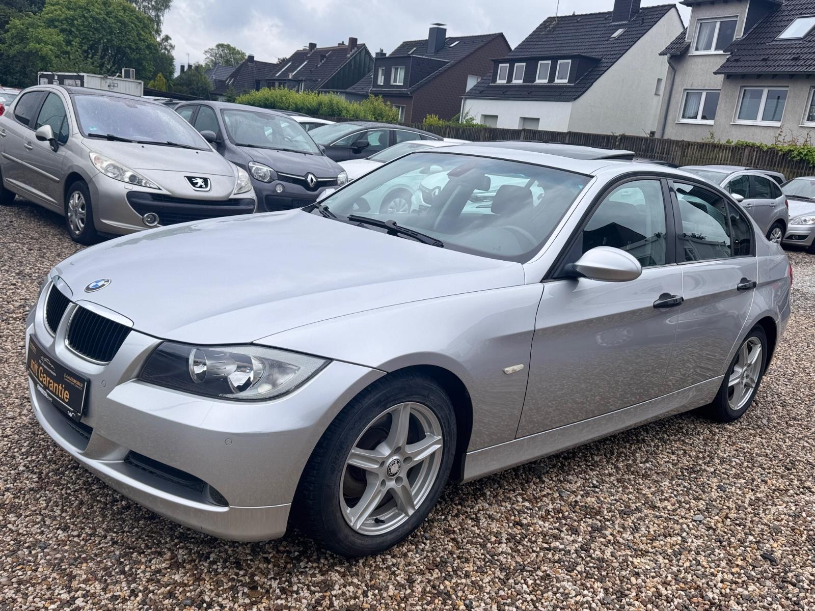 BMW 3 Limousine 320i /TÜV NEU/PDC/MULTI/SCHIEBEDACH
