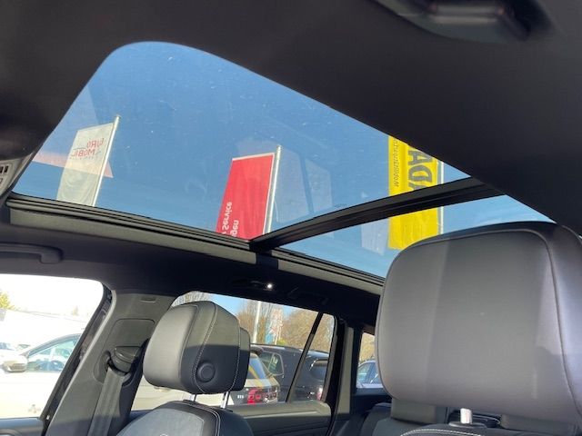 Tiguan R-Line 2.0 TSI 4Motion  BlackStyle Matrix