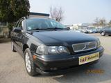 Volvo V40 1.8 - gebrauchte Volvo V40 aus dem Jahr 2000