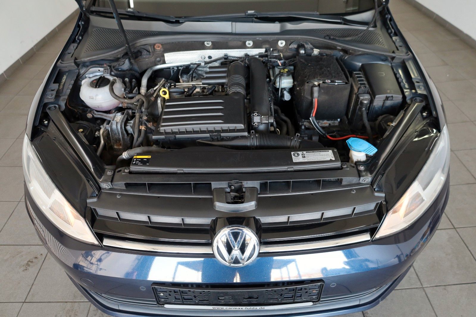 Fahrzeugabbildung Volkswagen Golf VII Lim. Cup BMT Navi,SH,PDC,Park Assist