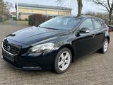 Volvo V40 D2 You!*KLIMAA*XENON*TOP GEPFLEGT*NUR 120.KM - Volvo V40 YOU! mit Diesel-Antrieb