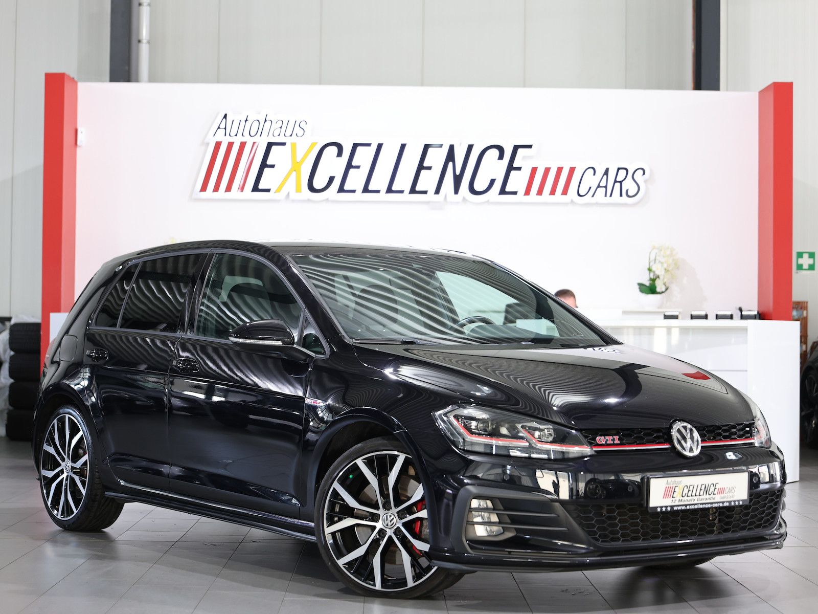 Volkswagen Golf GTI VII 2.0 TSI DSG PERFORMANCE