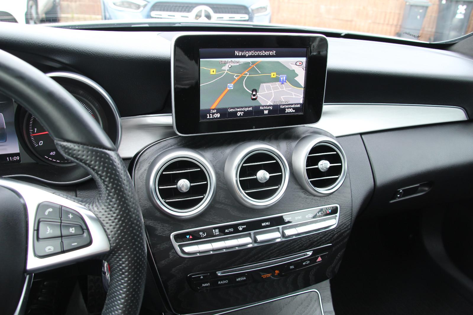 Mercedes-Benz C 180 Coupe AMG-Line*PANO*LED*NAVI*TEMPOMAT*