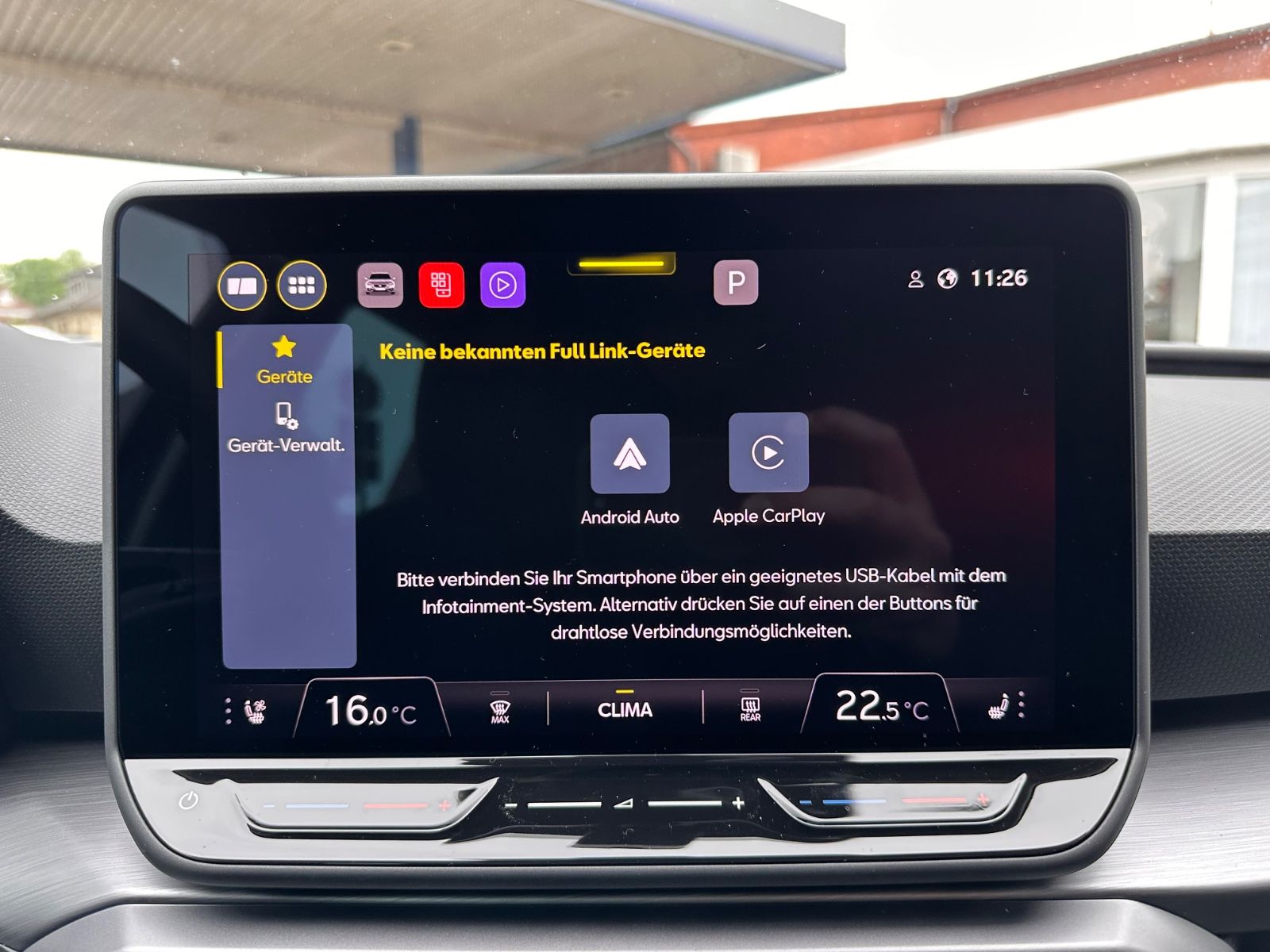 Fahrzeugabbildung SEAT Leon ST FR 1.5 eTSI DSG LED/GRA/SHZ/Kamera/APP