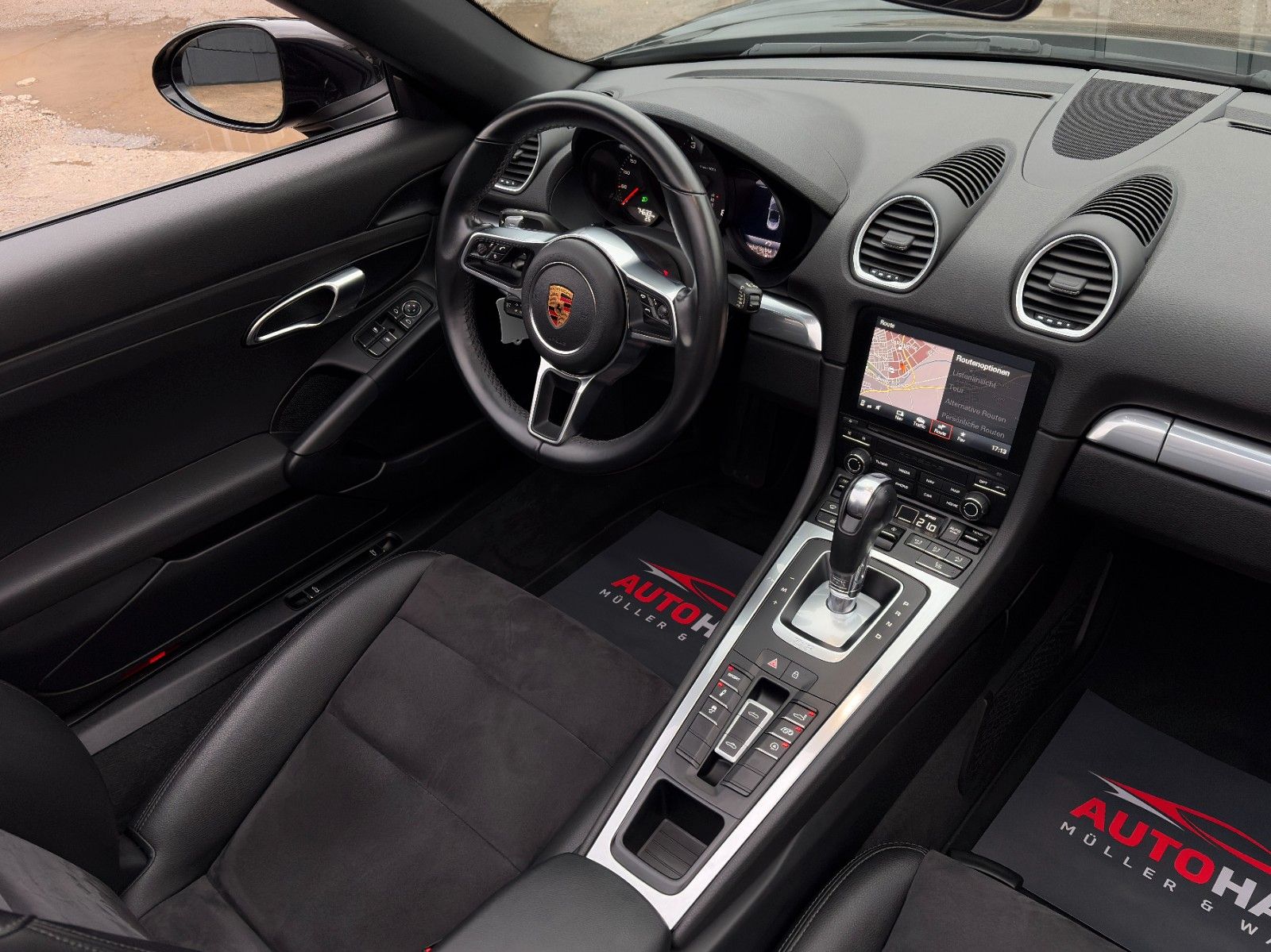 Fahrzeugabbildung Porsche 718 Boxster Sport PASM NAV CarPlay LHZ SHZ 20"