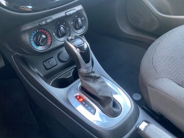 Bild 12 Opel CORSA ON AUTOMATIK 90 PS PDC WINTERPAKET CARPLAY