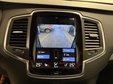 Volvo XC90 - 12