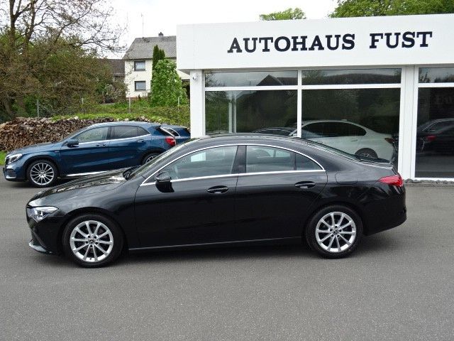 Mercedes-Benz CLA 180 2.0d NAVI LED AUTOMAT PDC SH KAMERA,1HAN foto 4