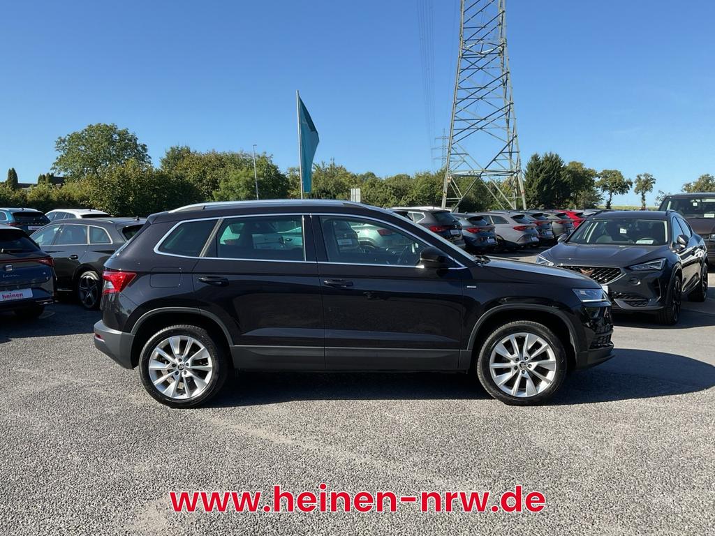 Skoda Karoq 2022 г. Чёрный, пробег 44786 км