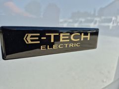 Fahrzeugabbildung Master IV Kasten 3,5t L3H2 Long Range E-TECH Adv
