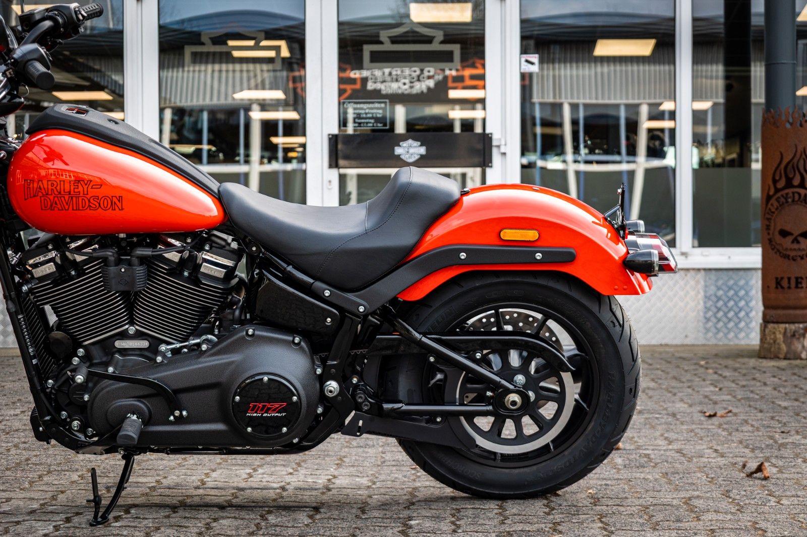Fahrzeugabbildung Harley-Davidson FXLRS LOW RIDER S 117 MY26