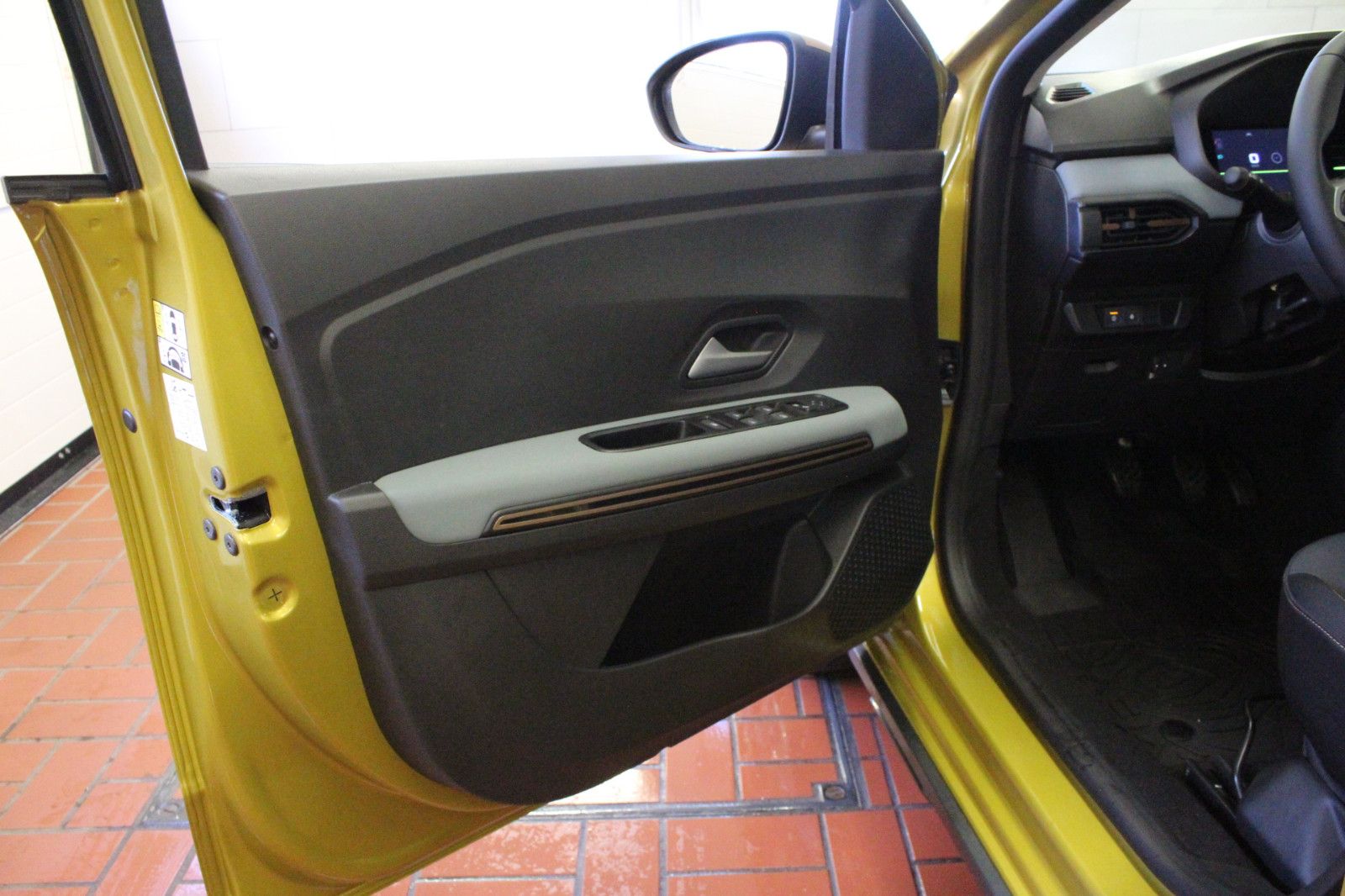 Fahrzeugabbildung Dacia Sandero Stepway TCe 110 Extreme MY 26*Winterpak*