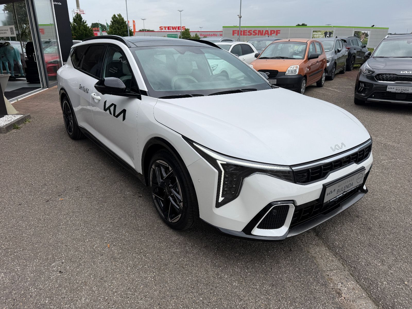 Kia K4 - Bild 4