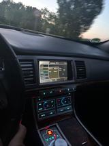 Jaguar XF 2.7 L V6 Diesel Premium Luxury Premium Luxury - Jaguar XF: Premium Luxury