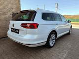 Volkswagen Passat Variant  1.8 TSI DSG Highline BMT 1.Hand - Volkswagen Passat Variant aus 2018