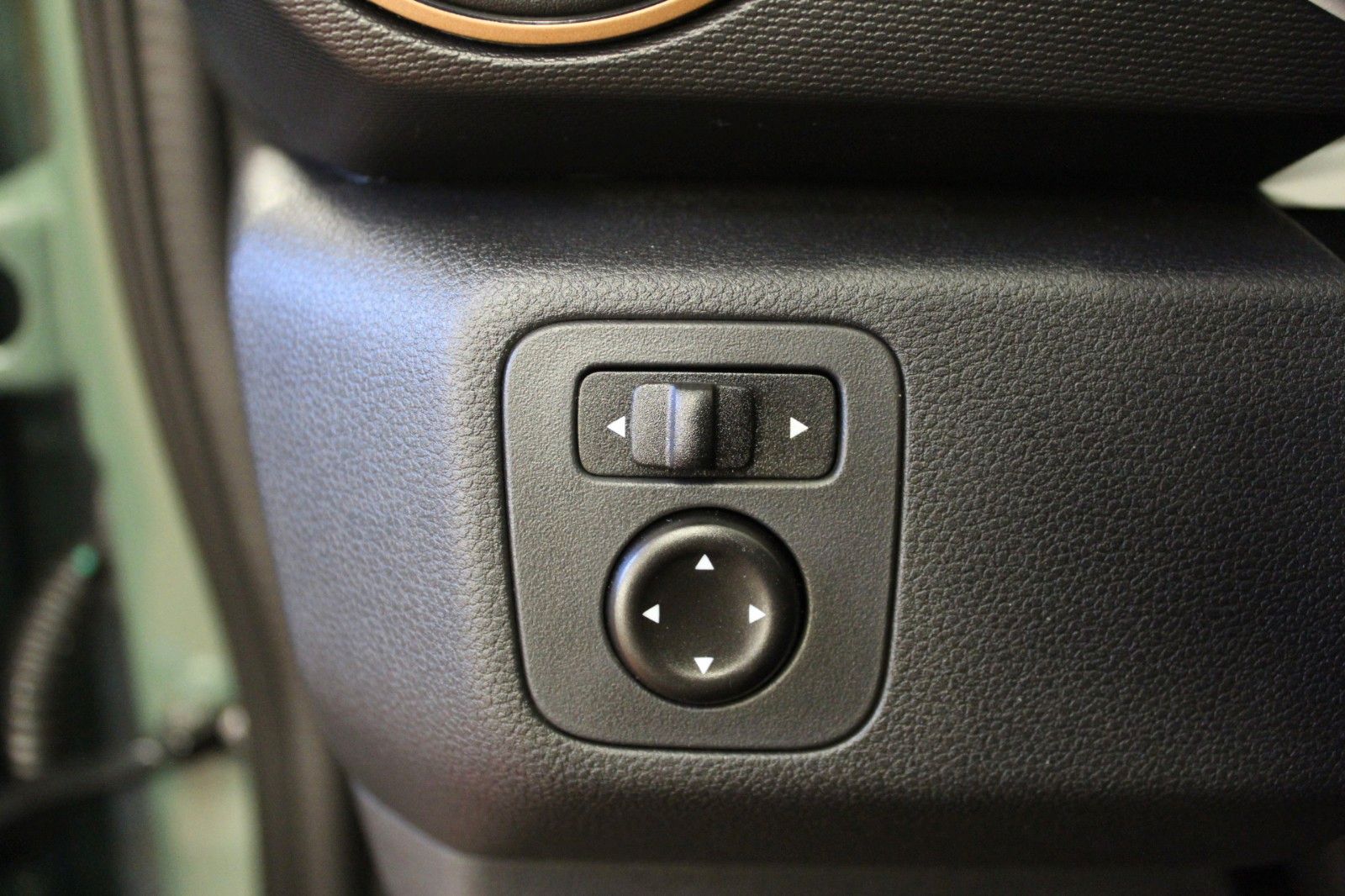 Fahrzeugabbildung Dacia Spring Electric 65 Extreme *Schuko-Ladekabel*