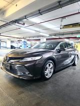 Toyota Camry 1.Hand 67TKm Hybrid Executive D. Brief - Toyota Camry mit Hybrid-Antrieb