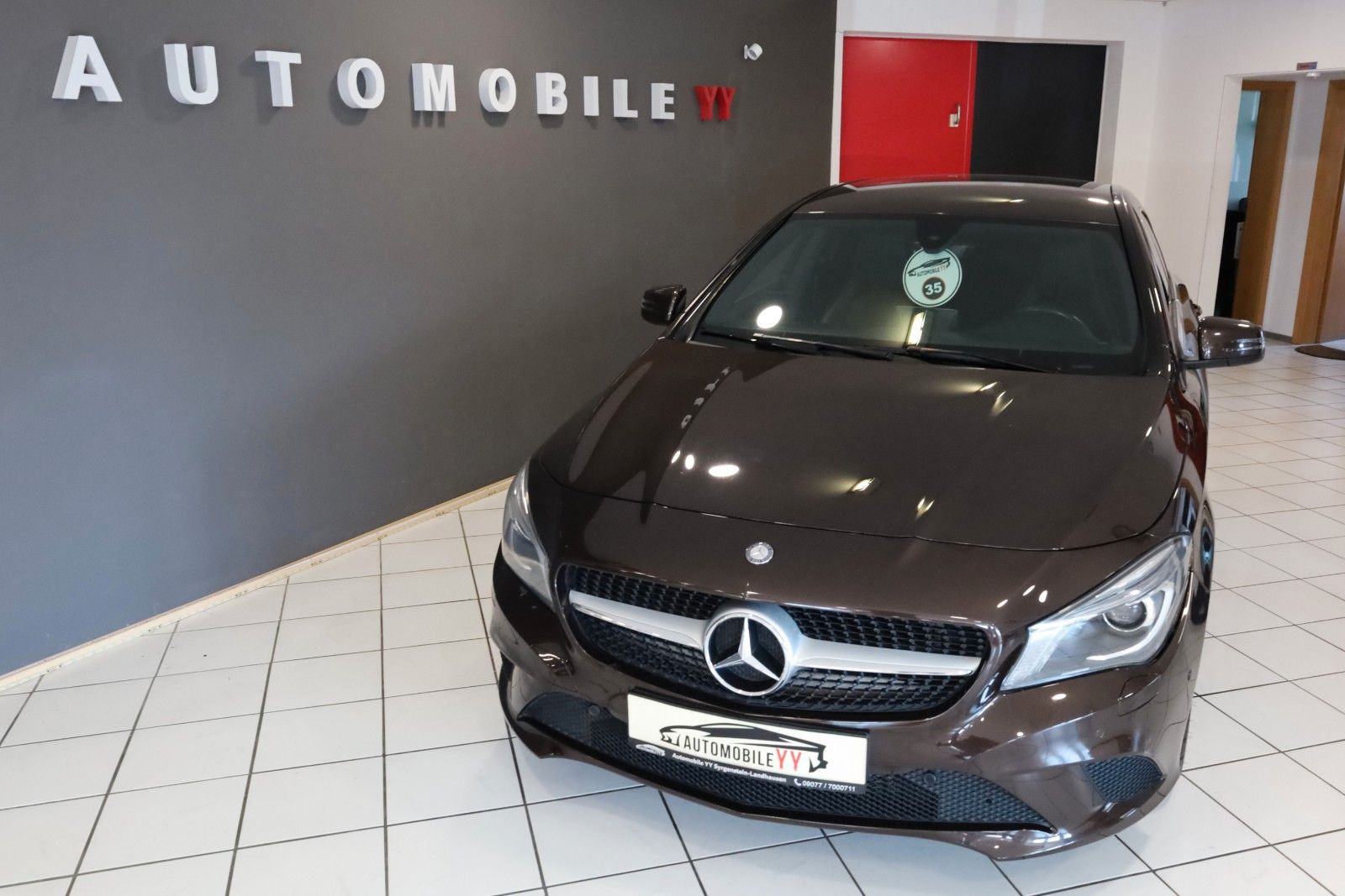 MERCEDES-BENZ CLA 220d Shooting Brake Sportpaket,BiXe,Navi,RFK