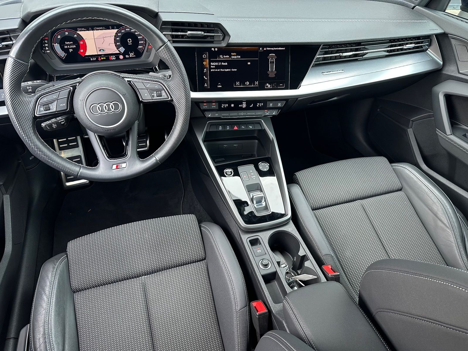 Fahrzeugabbildung Audi A3 SpB 40 TDI Quattro S-Line NAV+LED+STHZG+19ZO