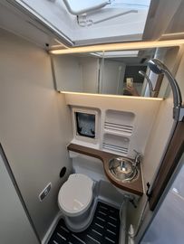 Westfalia Columbus 640 E 140 PS 8G Solar Premium