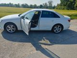 Audi A4 2.0 TFSI ultra sport. TÜV/Serv. neu. 8 Reifen