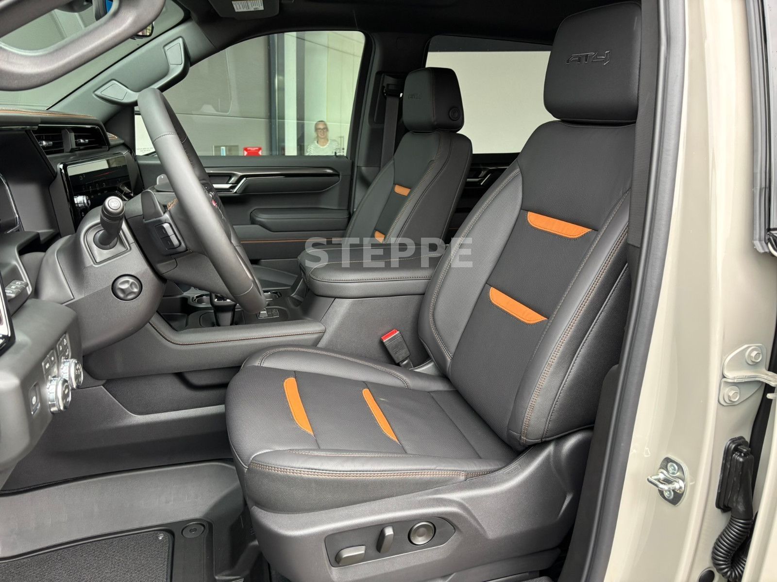 Gmc Sierra 1500 AT4 6.2V8 Crew Cab MY26 AHK 20"Alu
