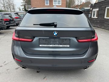 BMW 320 - 4