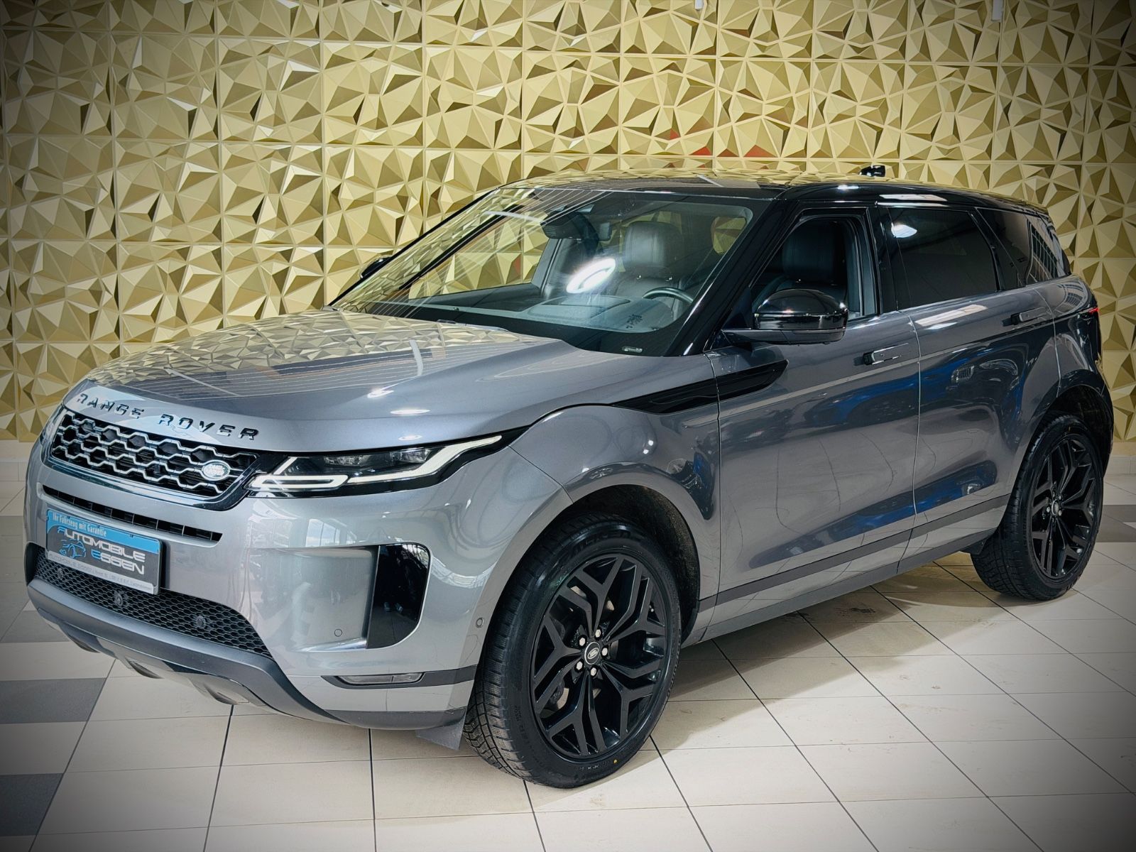 Land Rover Range Rover Evoque SE P250