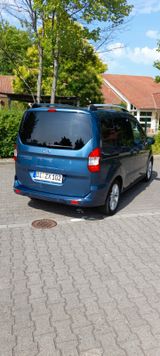 Ford Tourneo Courier 1.0 EcoBoost 74kW - Ford Tourneo Courier von privat