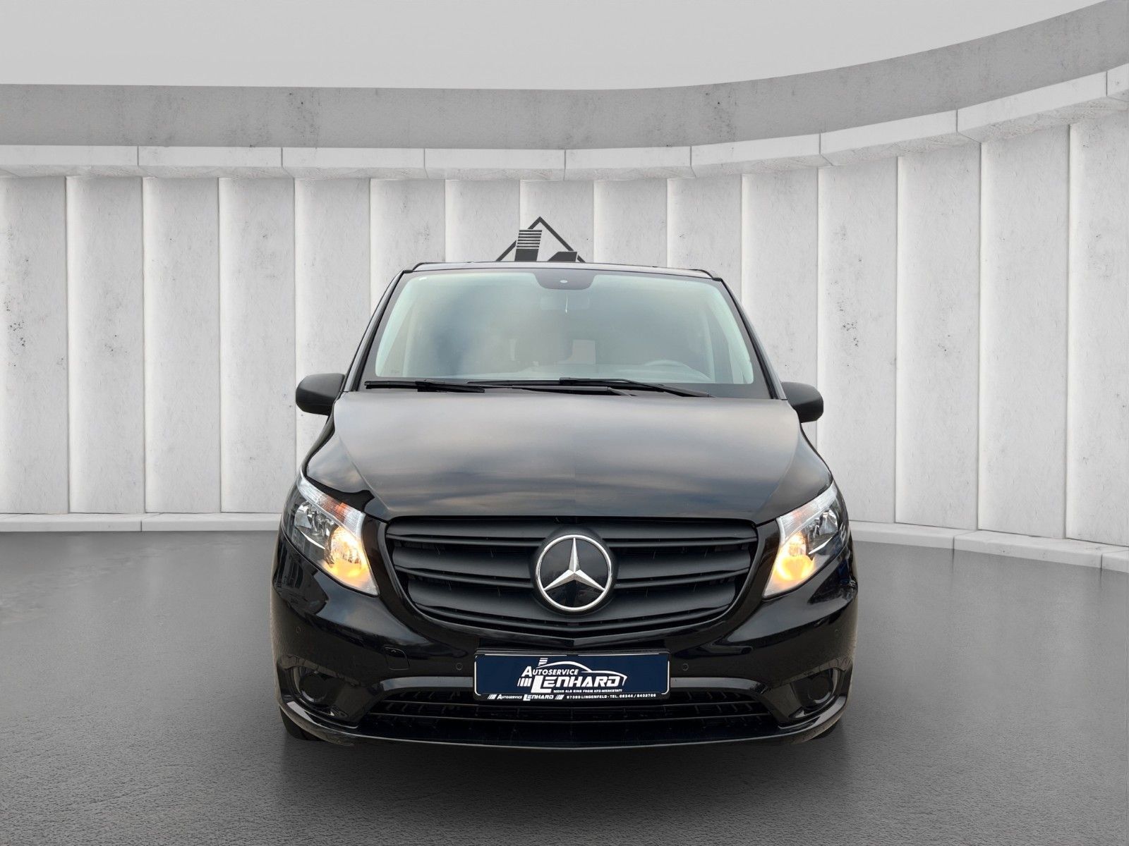 Fahrzeugabbildung Mercedes-Benz Vito 116 Tourer*9G-Automatik*PDC*Temp*9-Sitzer*
