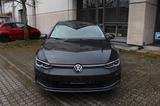 Volkswagen Golf VIII Lim. Style ~1 HAND~NAVI - VW Golf Gebrauchtwagen in Wiesbaden