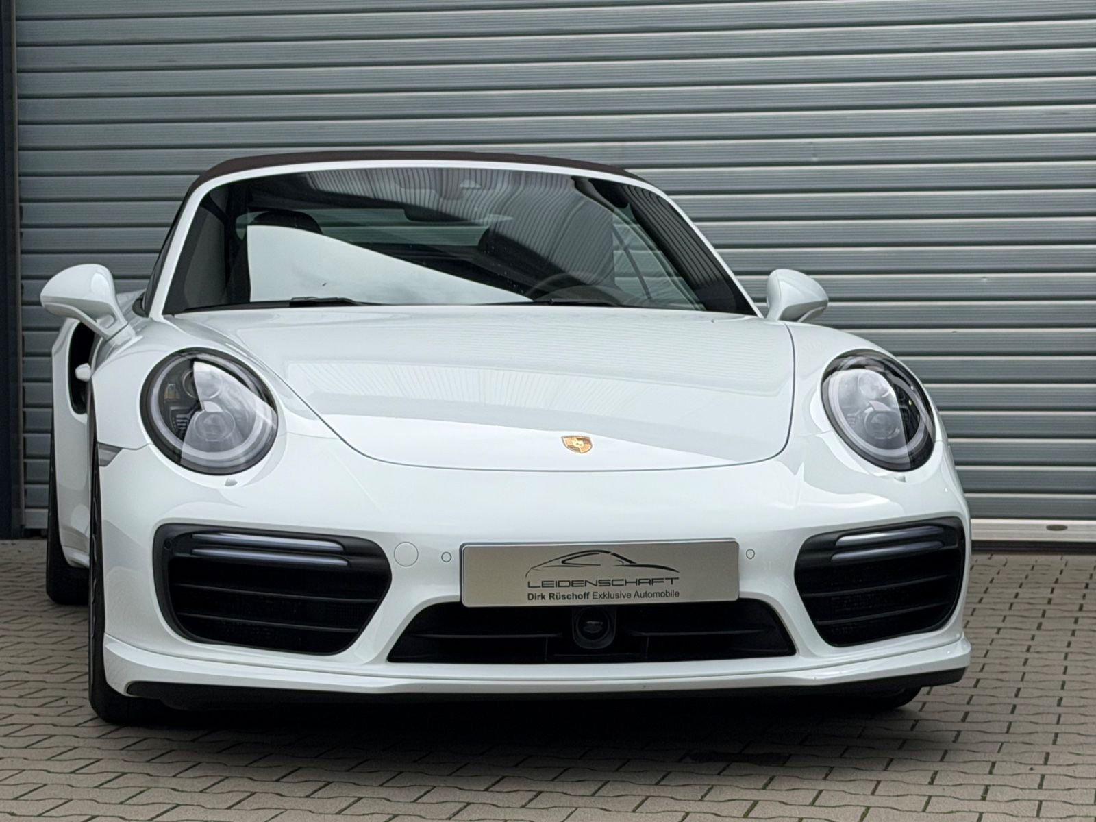 PORSCHE 991 911 Turbo S Cabriolet, Approved, Naturleder