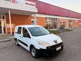 Peugeot Partner Tepee 1.6 HDi 75CV FAP Comfort - weiße Peugeot Partner Tepee
