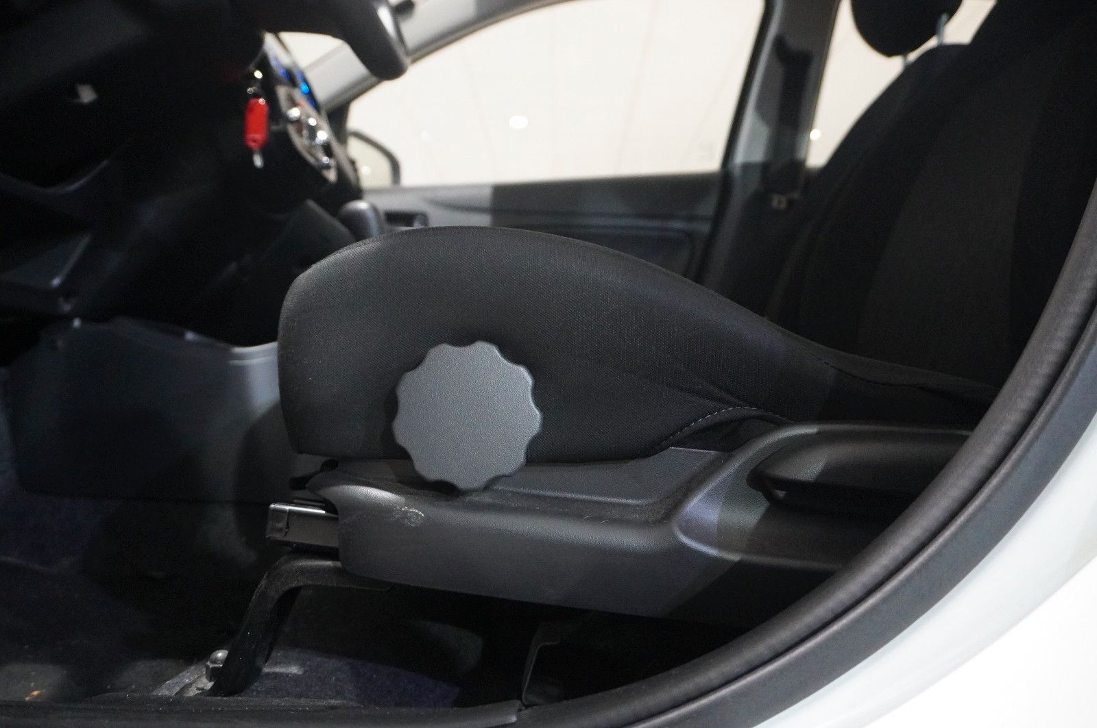 Fahrzeugabbildung Mitsubishi Space Star 1.2 SPIRIT 5-TÜR KLIMA/USB/NEBEL/AUX