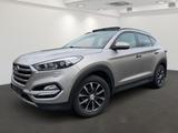 Hyundai Tucson Style 4WD Pano AHK RFK PDC - Hyundai TUCSON: Style
