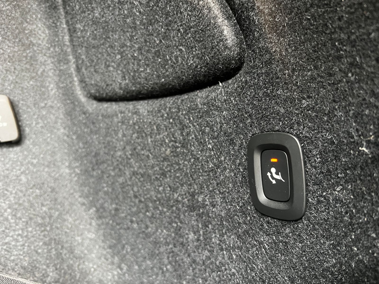 Fahrzeugabbildung Volvo XC40 Inscription LEDER NAVI PANO AHK 360°