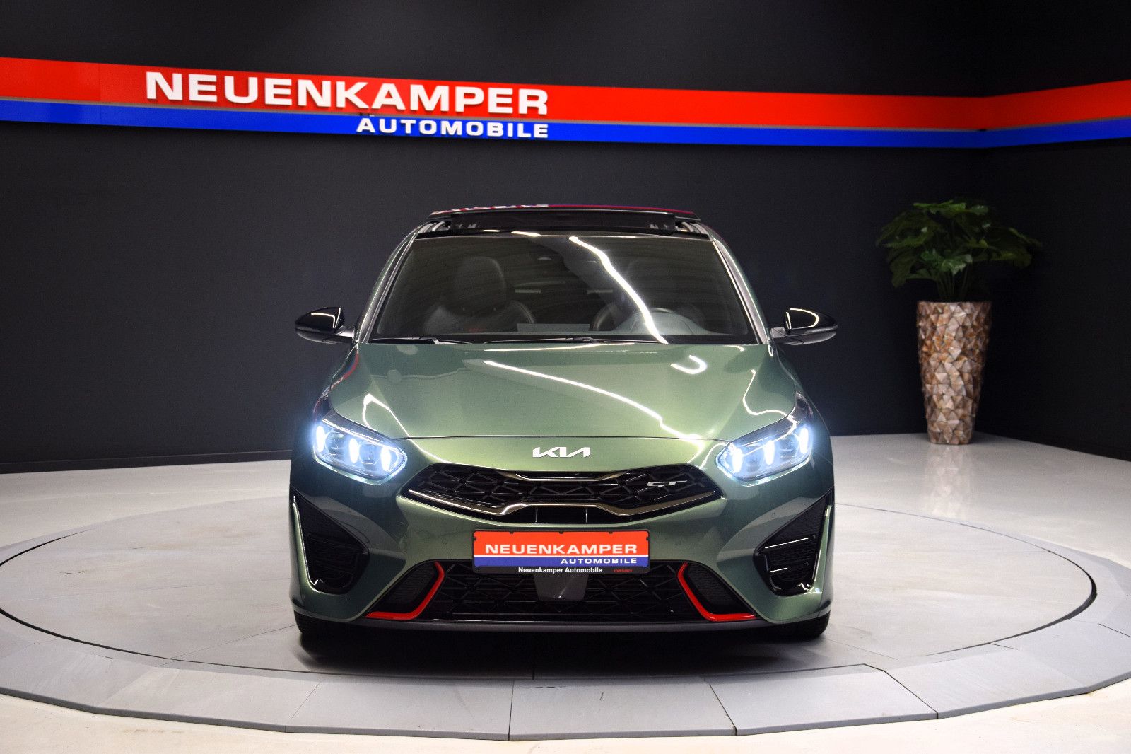 Fahrzeugabbildung Kia pro cee'd / ProCeed GT PANO ACC JBL Kamera