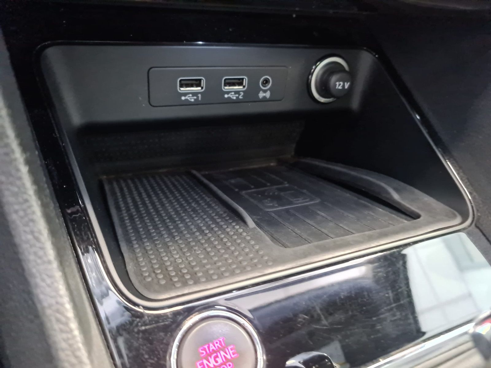 Fahrzeugabbildung SEAT Ateca Xcellence 4Drive / LED / NAVI / KAMERA