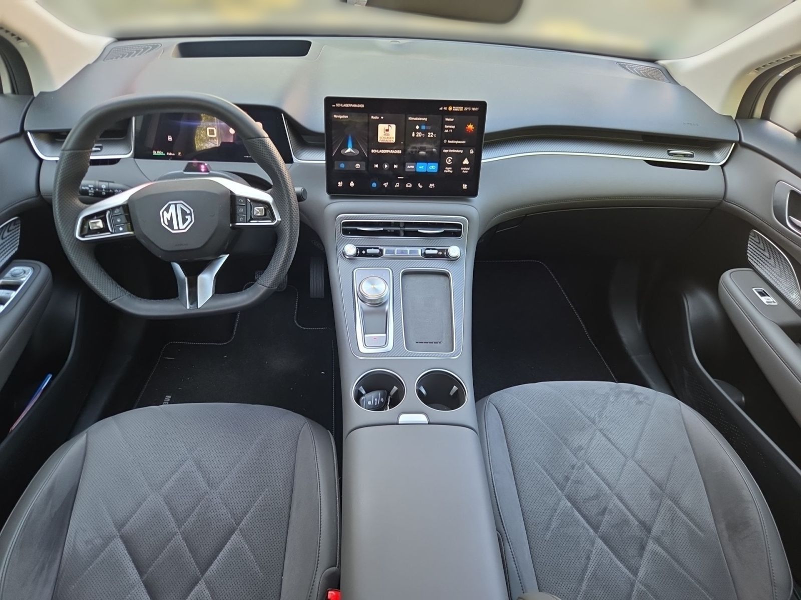 Fahrzeugabbildung MG S6 EV Luxury 77 kWh Autom. *NAVI*KLIMA*APPLE CAR