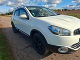 Nissan Qashqai 2.0 i-Way  Scheckheftgepflegt - Nissan Qashqai Gebrauchtwagen in Chemnitz