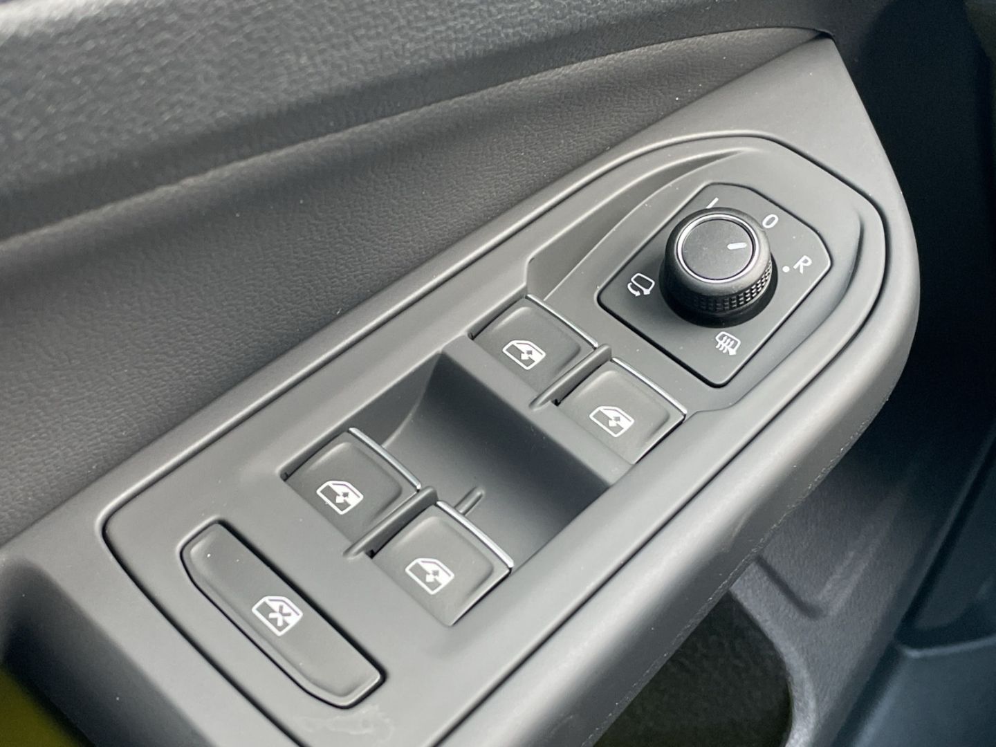 Golf Variant VIII 2.0 TDI GOAL AHK/Pano/ACC/App-