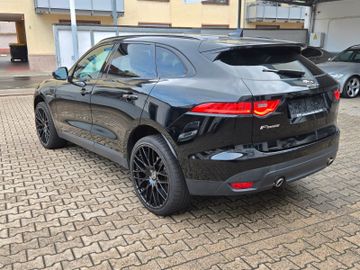 Jaguar F-Pace - 3