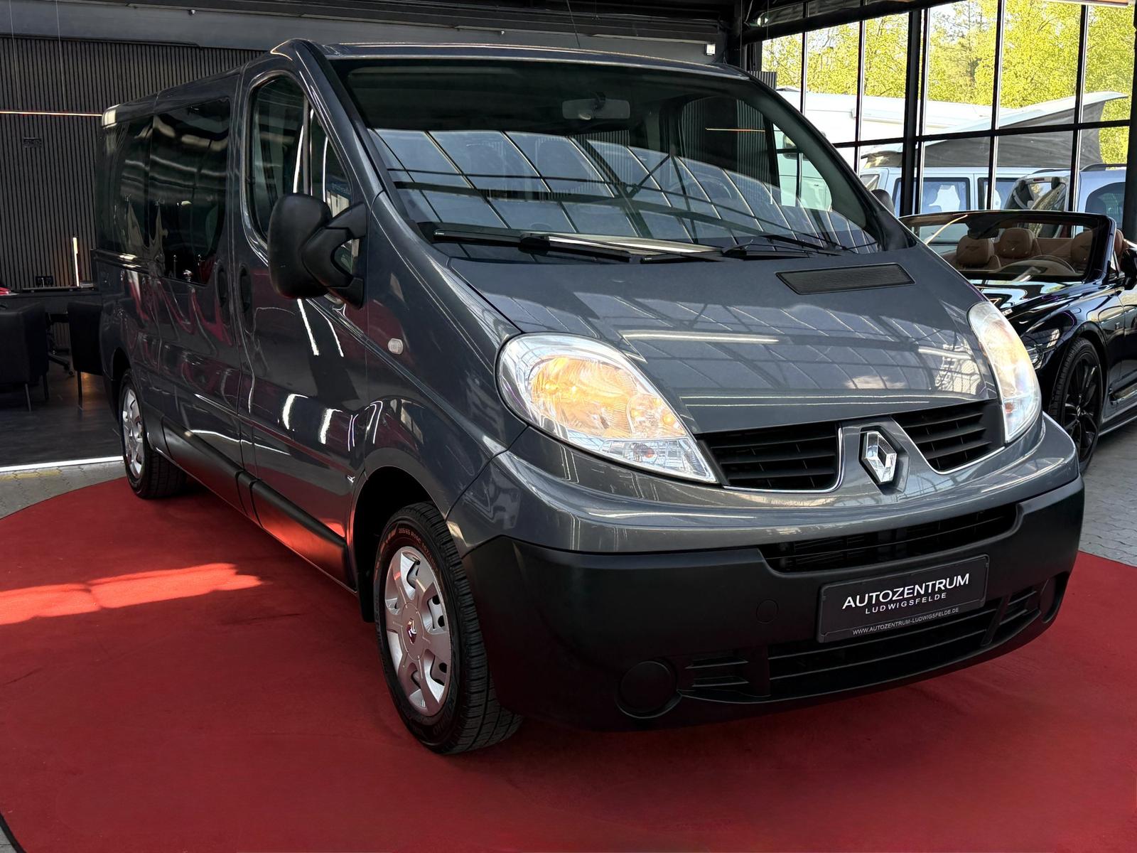 Renault Trafic Combi dCi 115 L2H1 KLIMA/NAVI/BT  2,9t