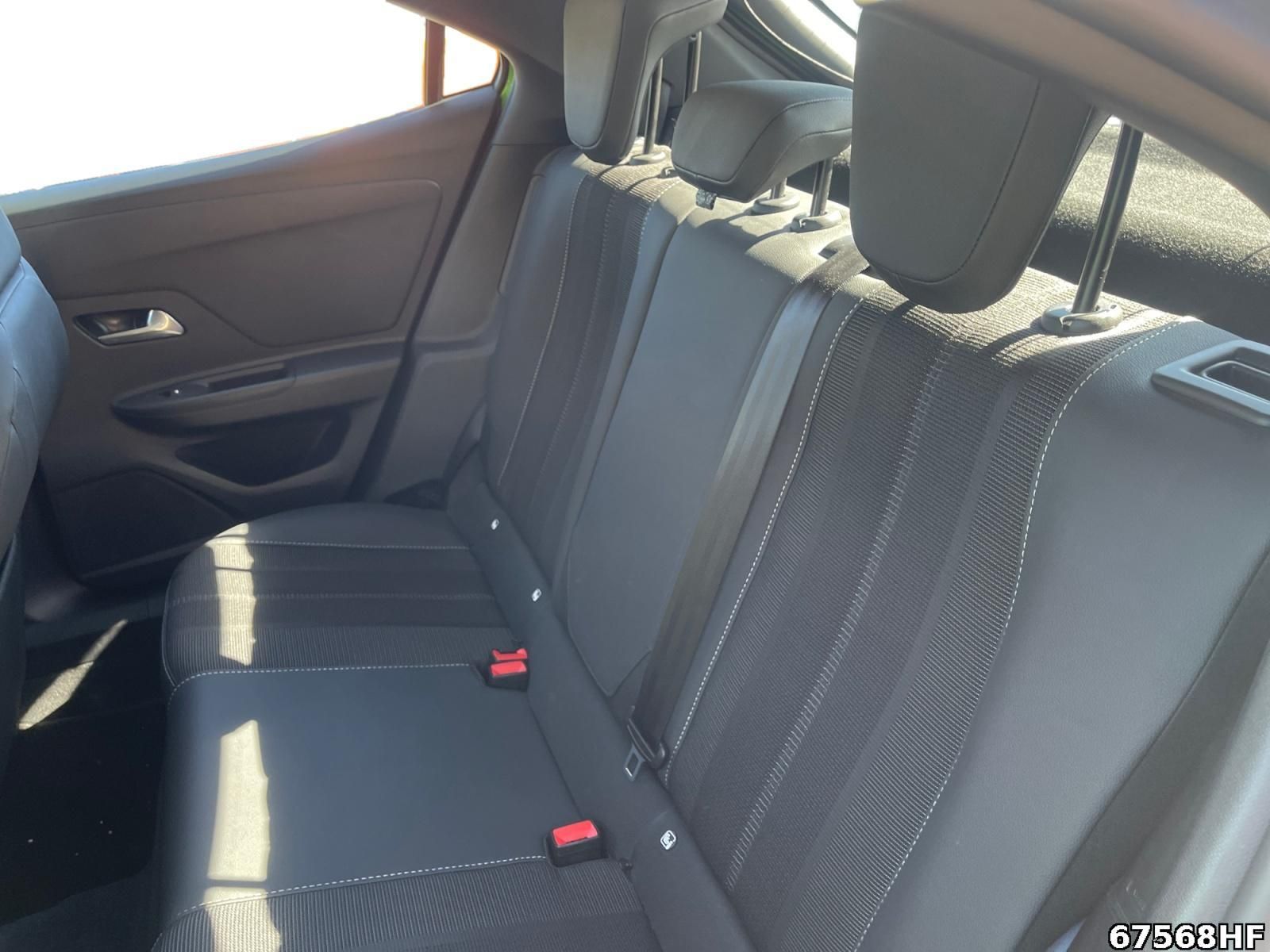Fahrzeugabbildung Opel Mokka -e Elegance