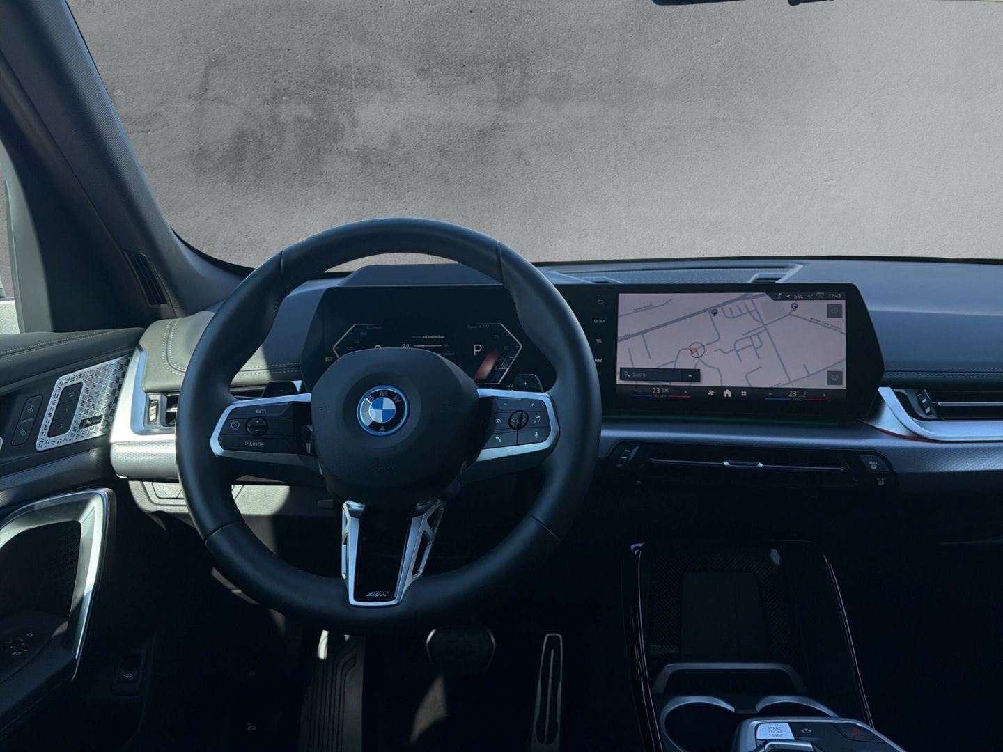BMW X1 xDrive 30e M SPORT 18''LC PROF HuD ALARM AHK  foto 10